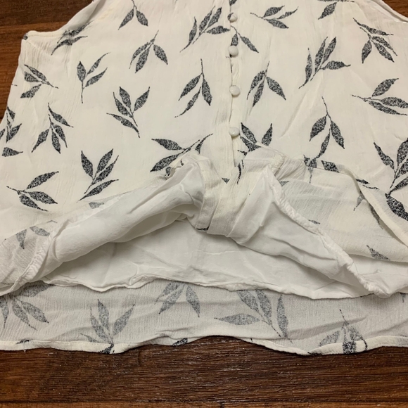 Gilli High Neck Tank Top Button Down White Gray Leaves Women’s Size S Lined - Picture 4 of 8